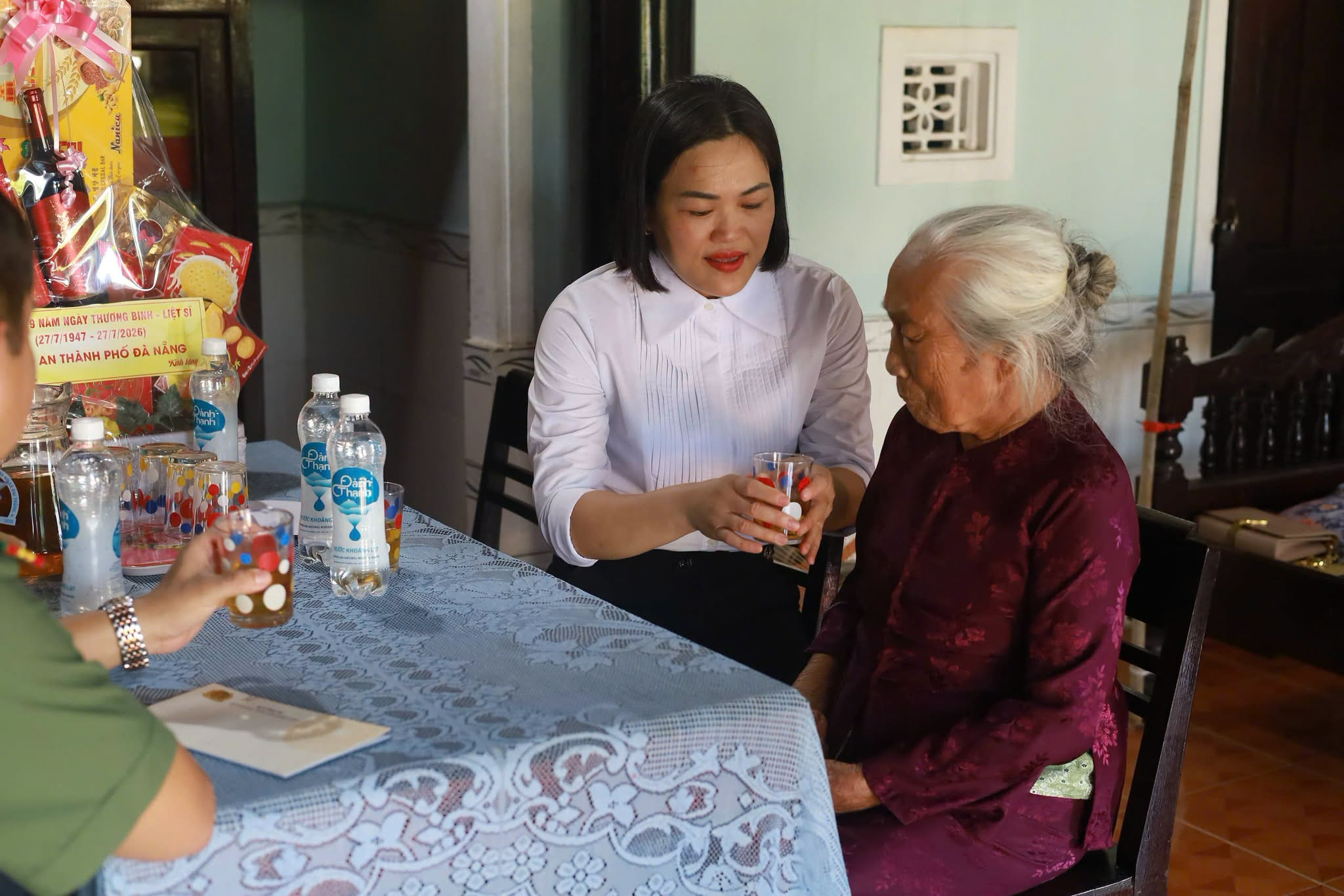 anh tin bai